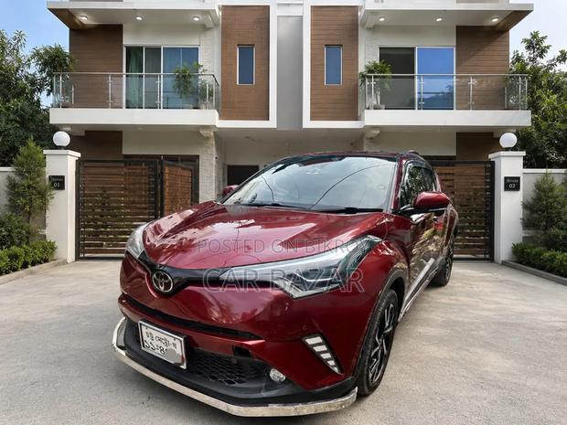 Toyota C-HR 2017 Red