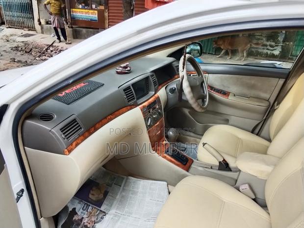 Toyota Corolla 2004 White