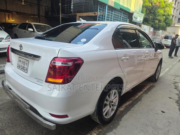 Toyota Axio 2017 White
