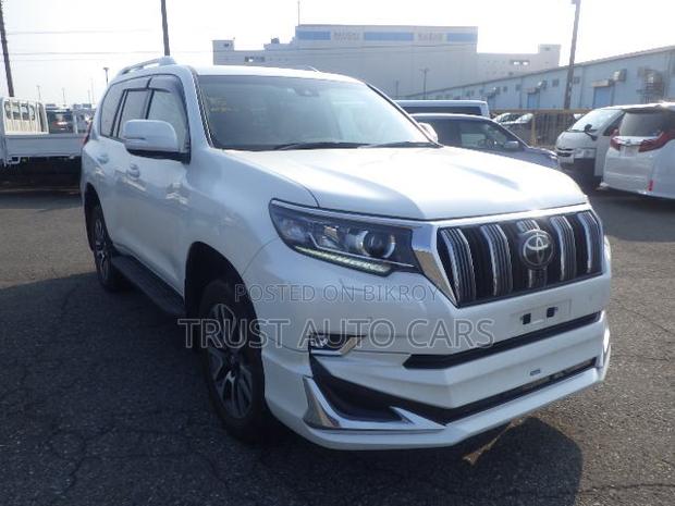 Toyota Land Cruiser Prado 2022 Pearl