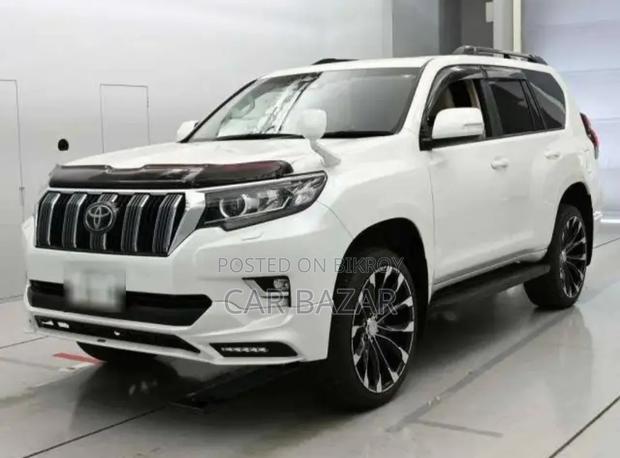 Toyota Land Cruiser Prado 2.7 2022 White