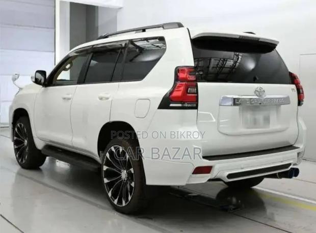 Toyota Land Cruiser Prado 2.7 2022 White