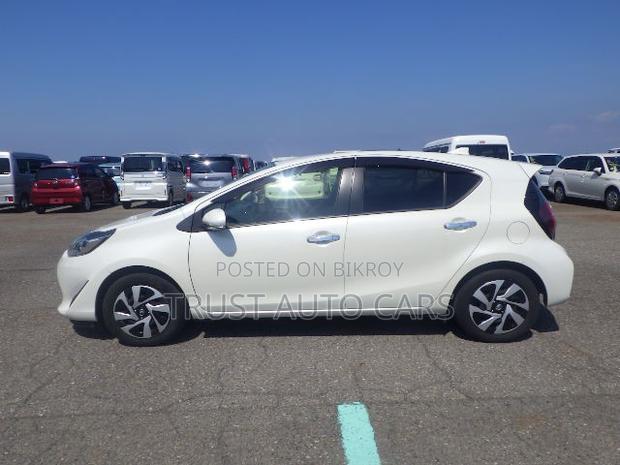 Toyota Aqua 2021 Pearl