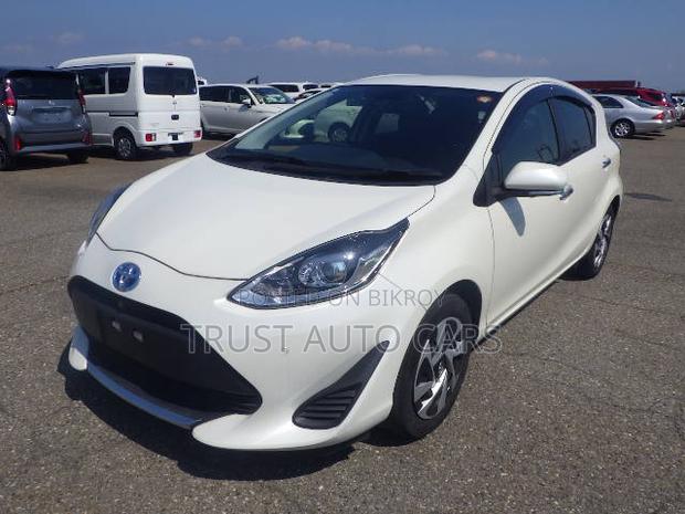 Toyota Aqua 2021 Pearl