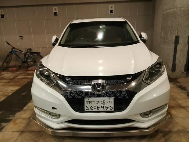 Honda Vezel 1.5 2WD 2014 Pearl