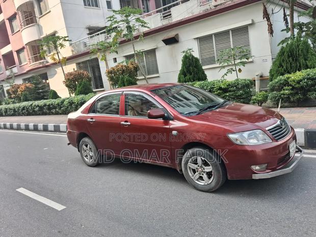 Toyota Corolla 2005 Maroon