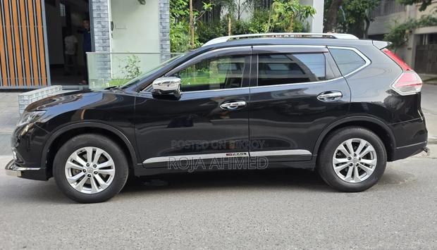 Nissan X-Trail 2014 Black