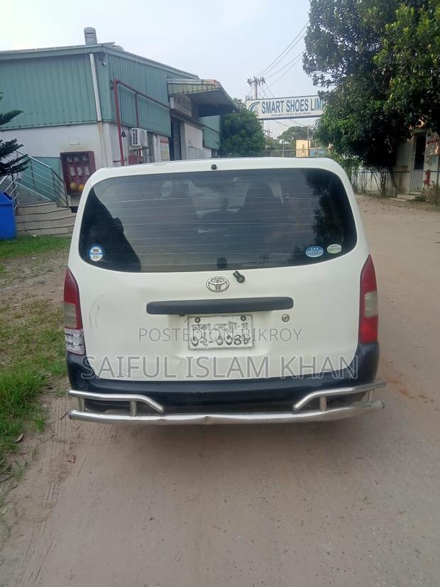 Toyota Probox 2005 White