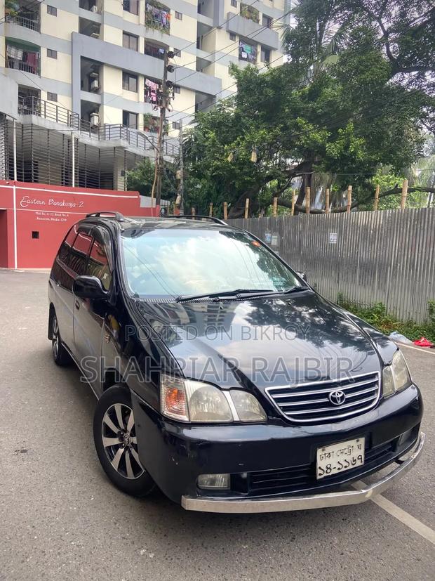 Toyota Gaia 1999 Black