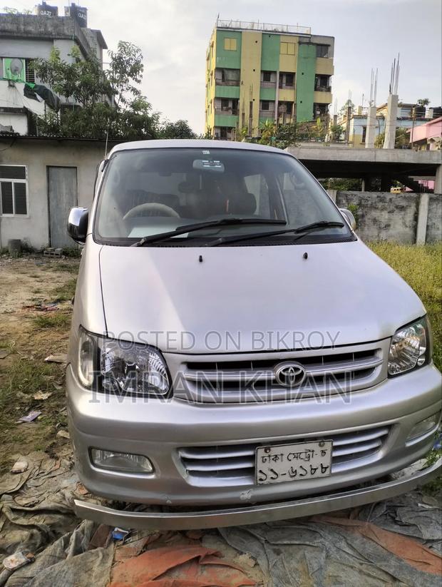 Car 2003 Silver