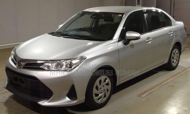 Toyota Axio 2021 Silver
