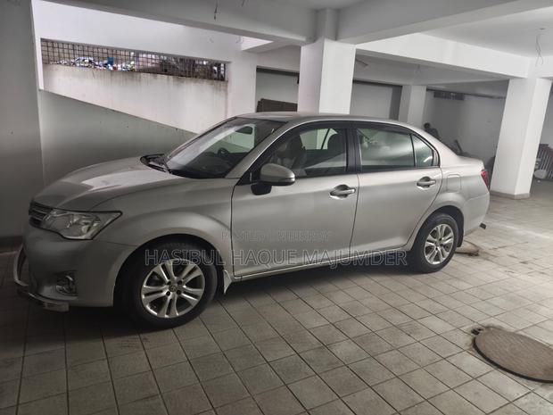 Toyota Axio 2015 Silver