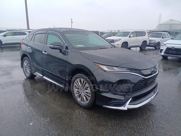 Toyota Harrier 2023 Black