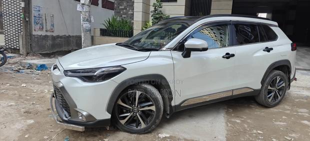 Toyota Corolla Cross 2023 Pearl