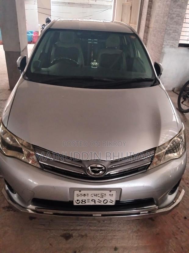 Toyota Axio 2012 Silver