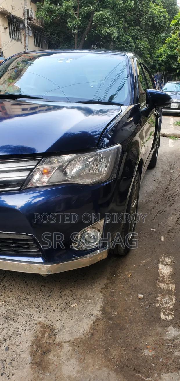 Toyota Axio 2012 Green