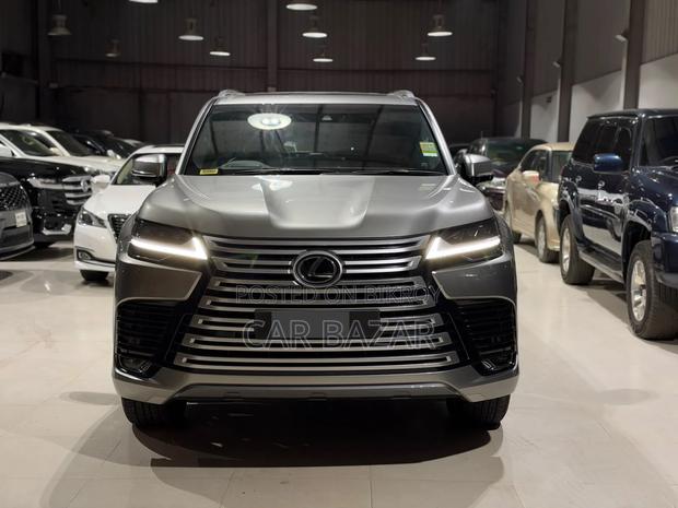 New Lexus LX 600 2025 Gray