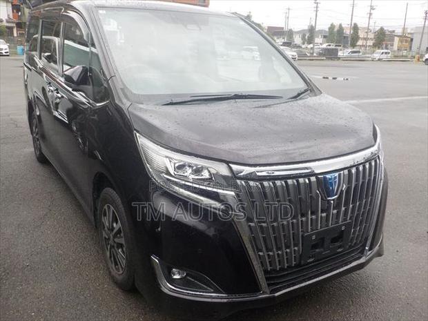 Toyota Esquire 2021 Red