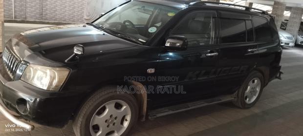 Toyota Kluger 2004 Black