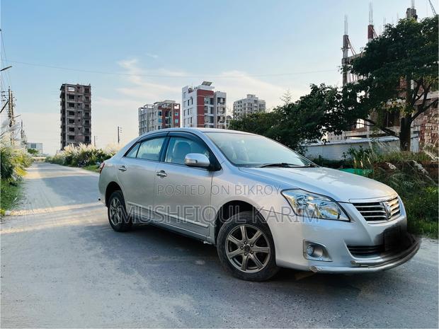 Toyota Premio 1.5 FWD 2011 Silver