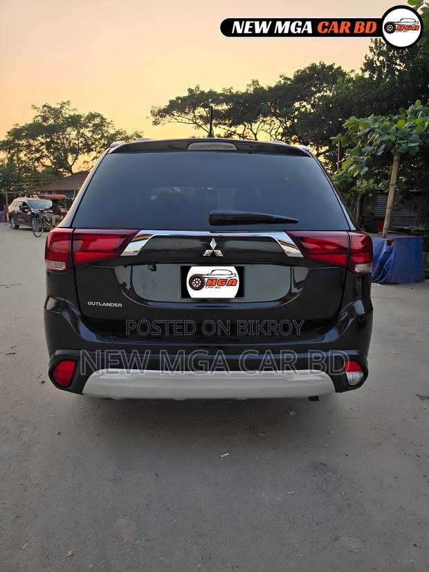 Mitsubishi Outlander 2013 Black