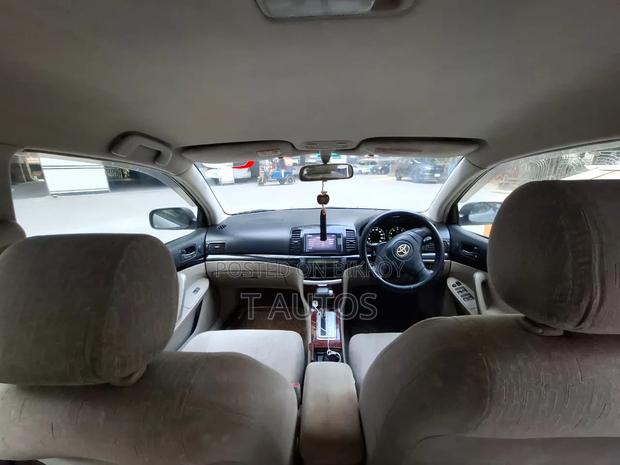 Toyota Allion 2003 Silver