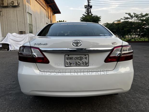 Toyota Premio 2012 Pearl