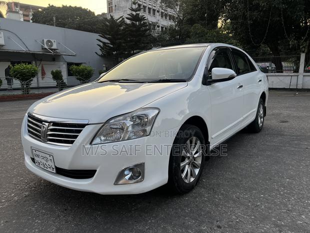 Toyota Premio 2012 Pearl