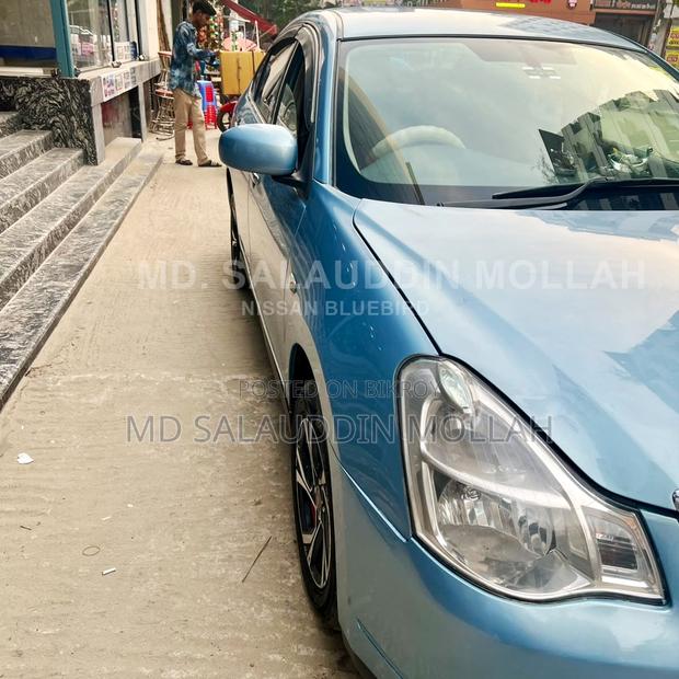 Nissan Bluebird 2008 Blue