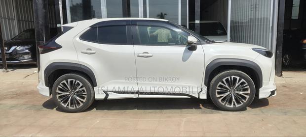 Toyota Yaris Cross 2022 Pearl