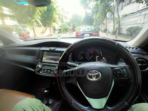 Toyota Axio 1.5 Hybrid 2WD 2016 White
