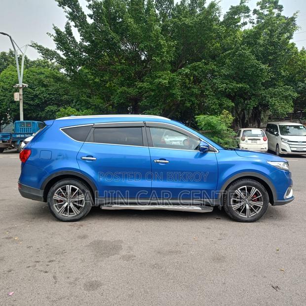 DFSK Glory 580 Luxury 2021 Blue