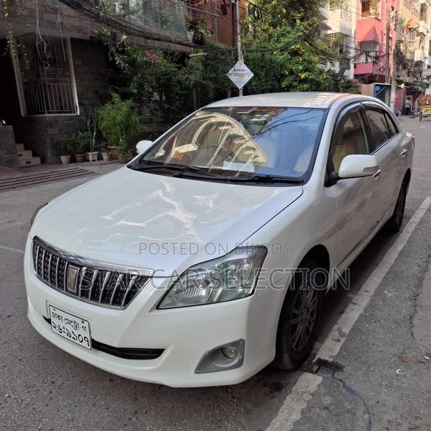 Toyota Premio 2012 Pearl