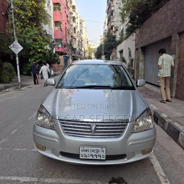 Toyota Premio 2010 Silver