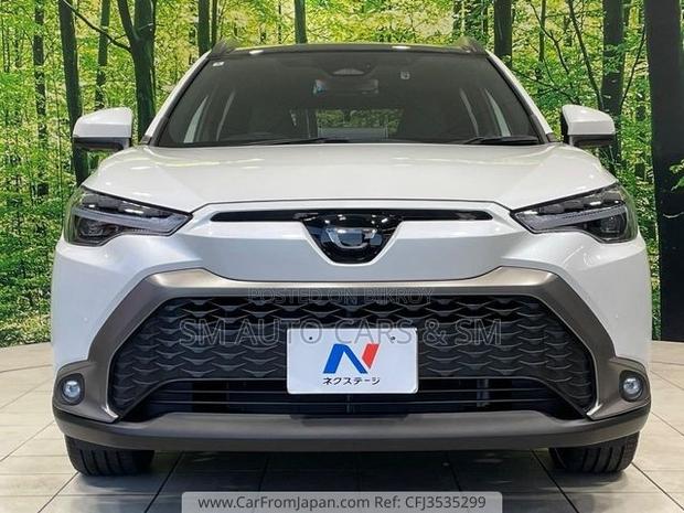 Toyota Corolla Cross 2024 Pearl