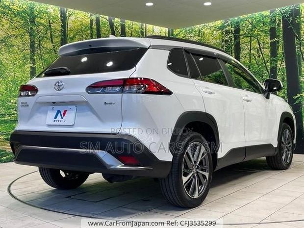 Toyota Corolla Cross 2024 Pearl
