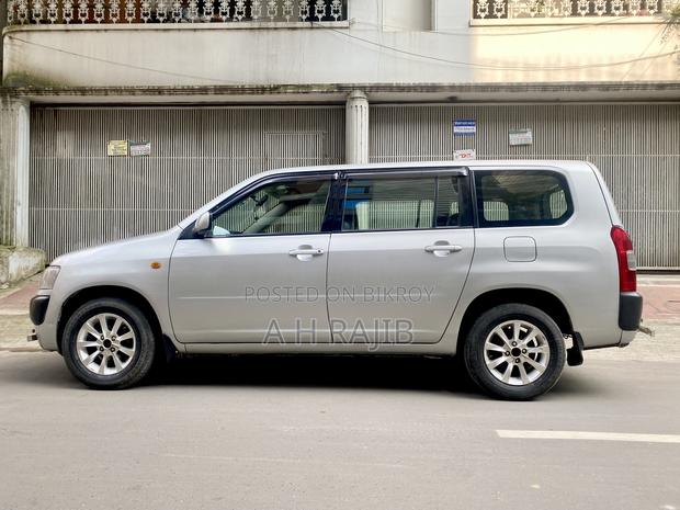 Toyota Probox 2005 Silver