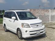 Toyota Noah 2007 White for sale