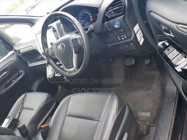 Toyota Esquire 2021 Black