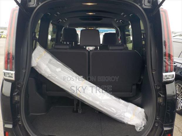 Toyota Esquire 2021 Black