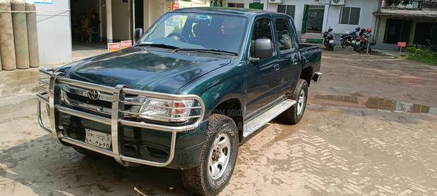 Toyota Hilux 2.5 Cab 2005 Green