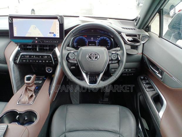 Toyota Harrier 2023 Black