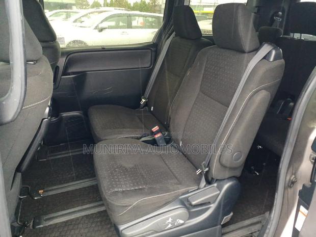 Toyota Noah 1.8 FWD Hybrid (7 seater) 2021 Brown
