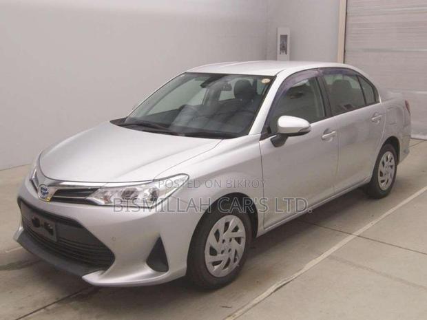 Toyota Axio 2021 Silver