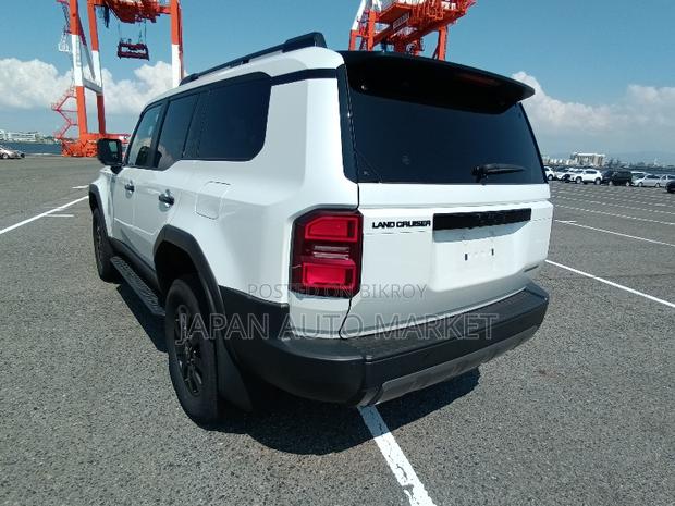 Toyota Land Cruiser 2026 Pearl
