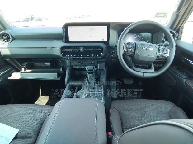 Toyota Land Cruiser 2026 Pearl