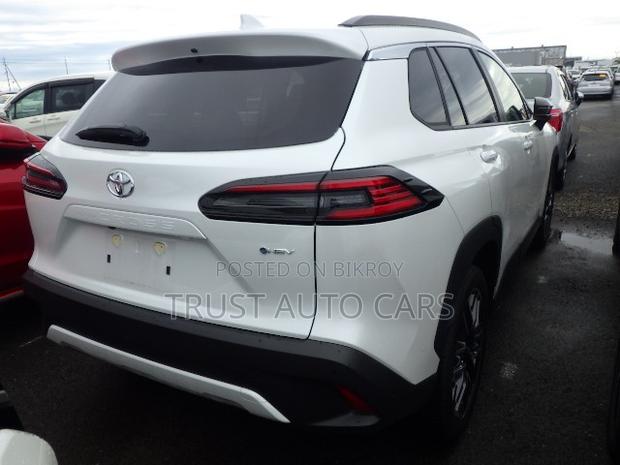 Toyota Corolla Cross 2025 Pearl