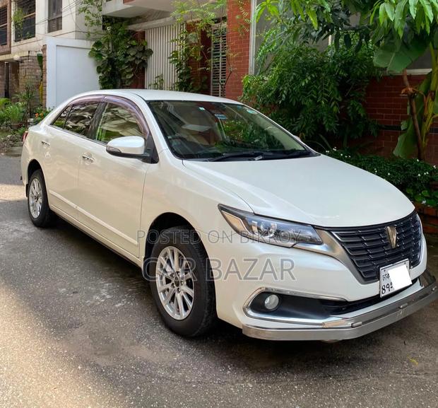 Toyota Premio 1.5 FWD 2020 Pearl
