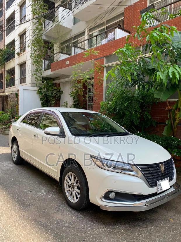 Toyota Premio 1.5 FWD 2020 Pearl