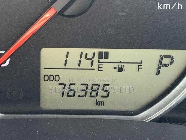 Toyota Axio 2021 Silver